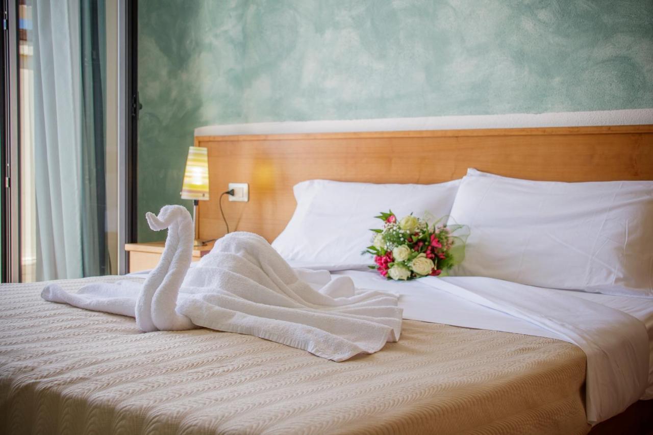 Abbaidda Hotel วัลเลดอเรีย ภายนอก รูปภาพ